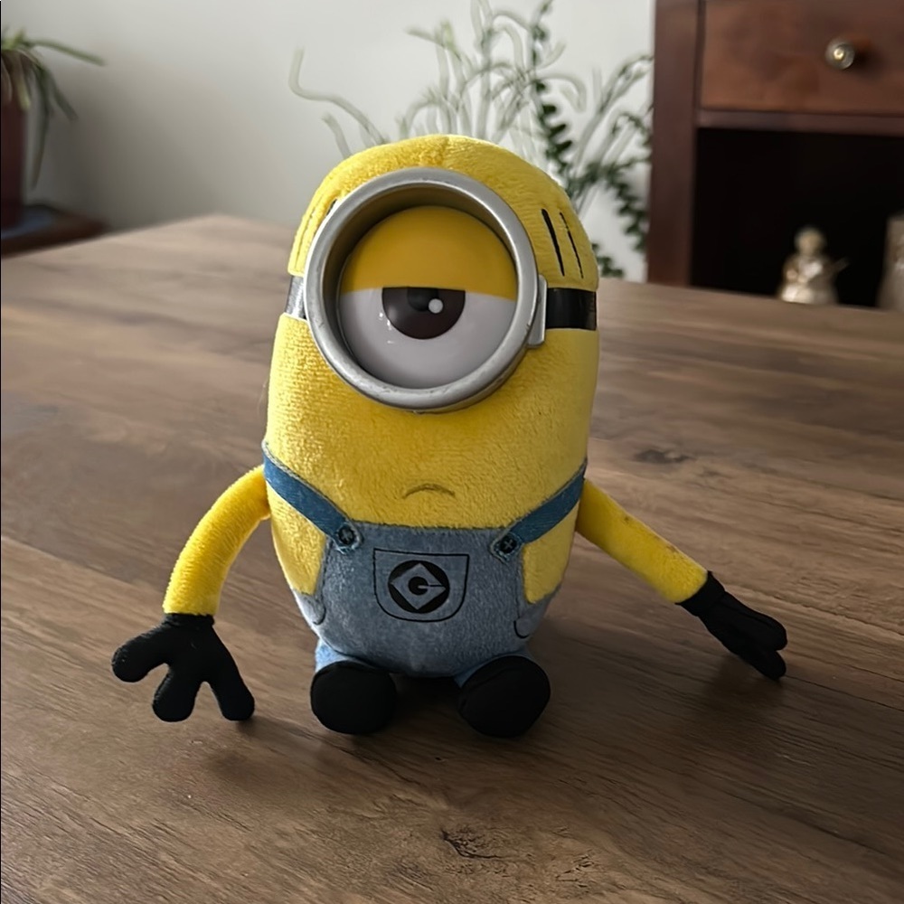 🔥🔥TY | Despicable Me 3 Stuart The Minion 5 
 Inches Plush Stuffed Animal - Picture 2 of 8